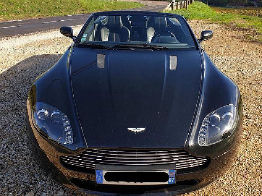 ASTON MARTIN V8 VANTAGE I 4.3 Roadster cabriolet Noir occasion 50 500 € 51 000 km vente de
