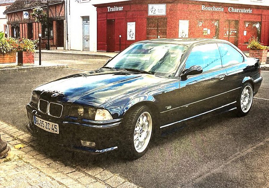 BMW M3 E36 3.2i 321 ch coupé occasion 26 000 € 172 000