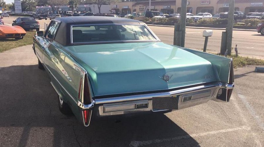 Cadillac Deville Iii Coup 233 Bleu Clair Occasion 14 000