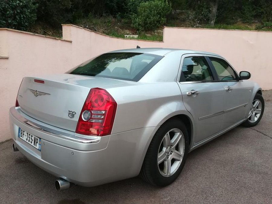 CHRYSLER 300C 2.7 V6 berline Argent occasion 11 500