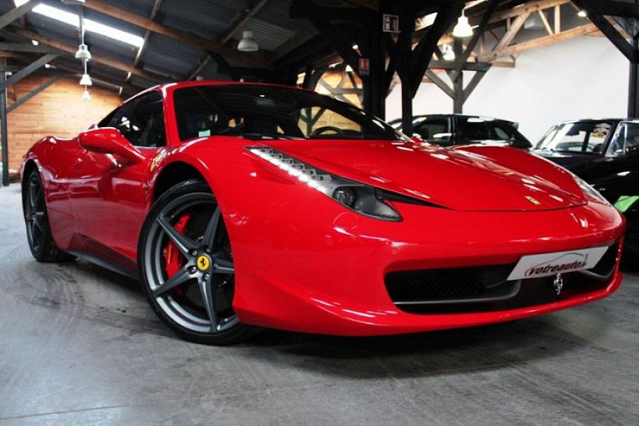 FERRARI 458 Italia coupé Rouge occasion 148 900 € 34 100 km vente de voiture d