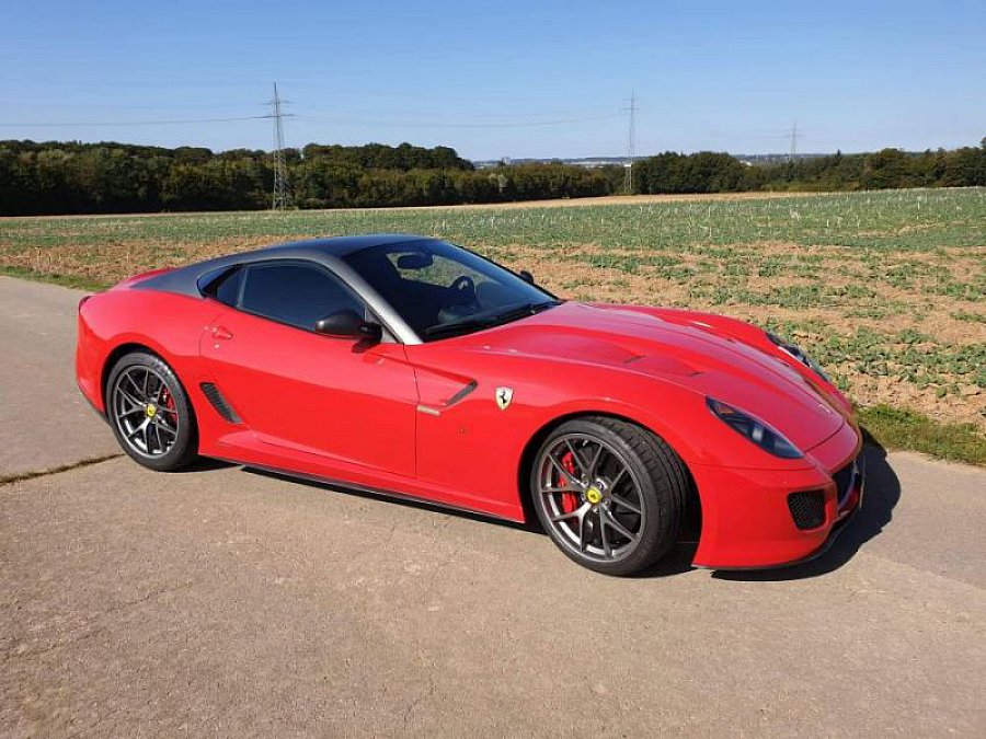 FERRARI 599 GTO Limited edition coupé Rouge occasion 695 000 € 1