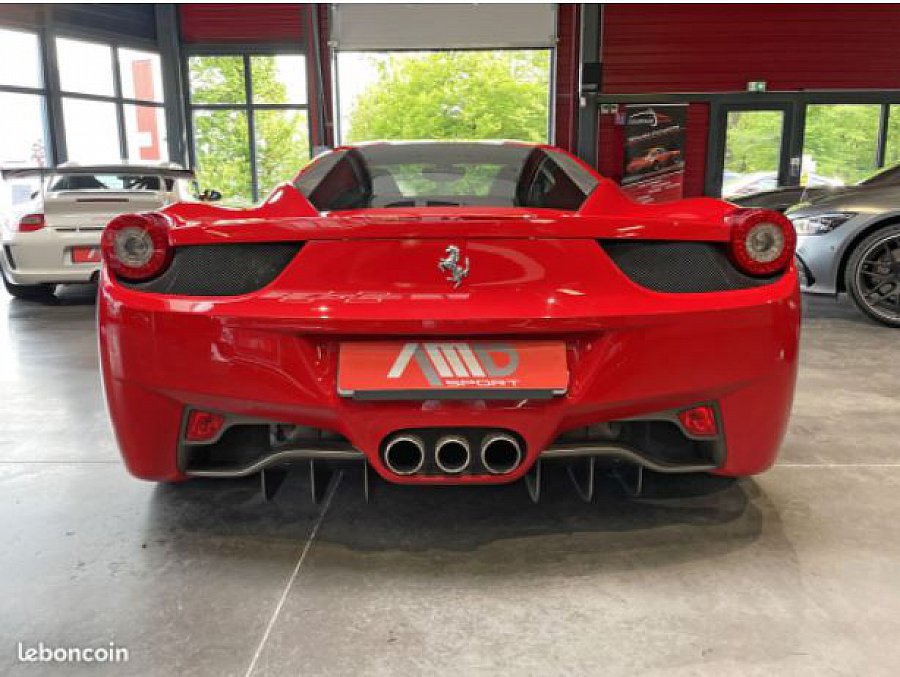 FERRARI 458 Italia coupé Rouge occasion 184 990 € 25 900 km vente