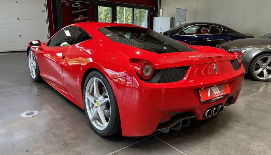 FERRARI 458 Italia coupé Rouge occasion 188 990 € 26 990 km vente de voiture d