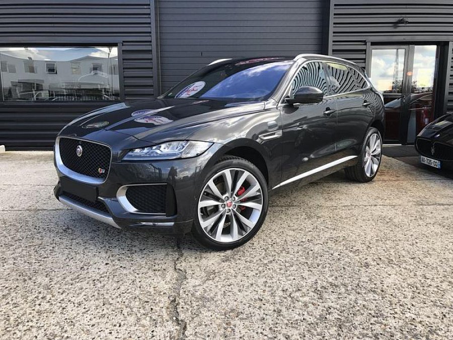  JAGUAR  F PACE S V6 3 0d 300 ch SUV  Gris fonc  occasion  