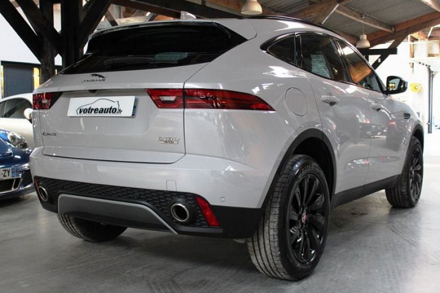  JAGUAR  E PACE D180 SUV  Gris occasion  45 800  9 100 km 