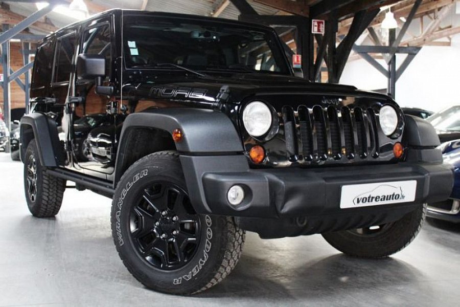 JEEP WRANGLER JK Unlimited 2.8 CRD 200ch 4x4 Noir occasion 25 900 € 125 900 km vente de