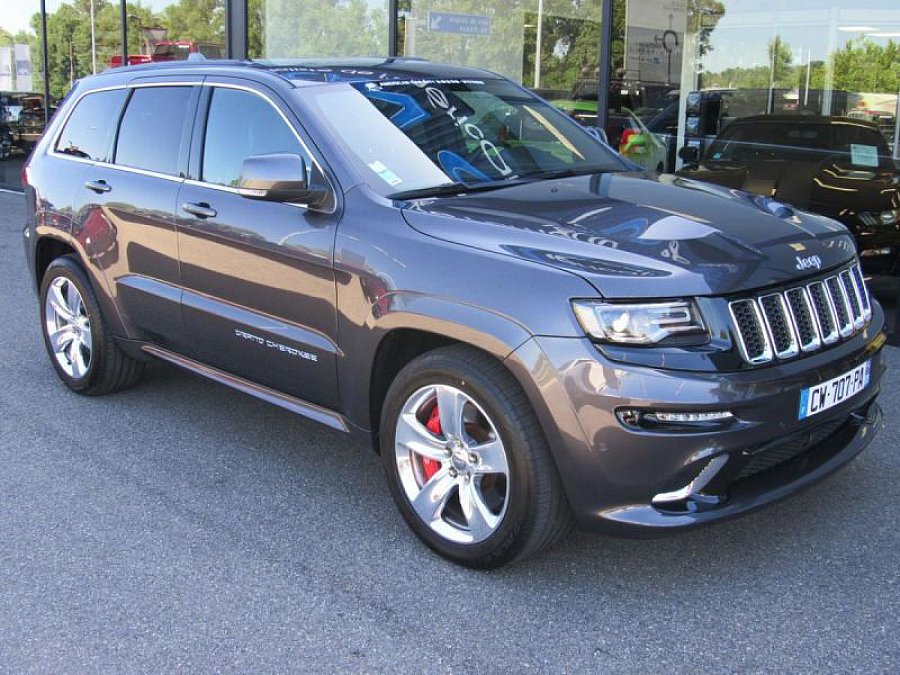 JEEP GRAND CHEROKEE 4 6.4 SRT8 465 ch SUV occasion 34 900 € 103