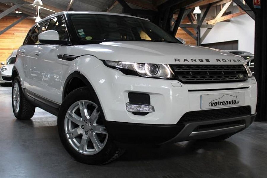 LAND ROVER RANGE ROVER EVOQUE TD4 2.2 150 ch PURE PACK TECH 4x4 Blanc ...