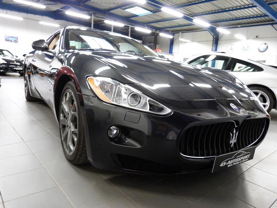 MASERATI GRANTURISMO 4.2L V8 405ch coupé Gris occasion