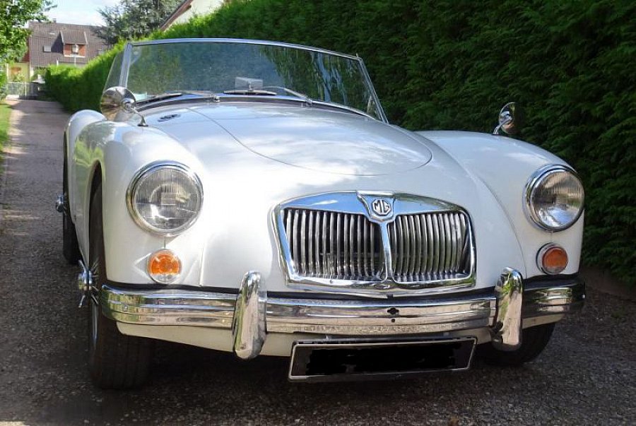 MG A cabriolet Blanc occasion - 33 000 €, 99 999 km
