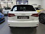 AUDI A3 SPORTBACK 3 1.4 TFSI e-tron 204 ch S line Stronic break Blanc occasion - 25 990 €, 40 900 km
