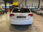 AUDI A3 SPORTBACK 2 2.0 TDI 140 DPF AMBIENTE berline Blanc occasion - 9 000 €, 239 125 km
