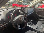 AUDI A3 2 (8P) 1.6 TDI 105 DPF AMBITION  berline Noir occasion - 10 700 €, 183 215 km