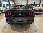 FORD MUSTANG VI (2015 - 2022) V6 cabriolet Noir occasion - 35 900 €, 71 548 km