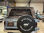 FORD USA BRONCO I 4.9 V8 BACHE 4x4 Bleu clair occasion - 63 000 €, 1 416 km