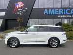 LINCOLN AVIATOR 4x4 occasion - 129 900 €, 1 600 km