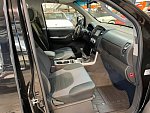 NISSAN NAVARA 2.5 dCi 190 CHASSIS DOUBLE CABINE pick-up Noir occasion - 22 900 €, 123 512 km