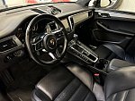 PORSCHE MACAN Turbo 400 ch SUV Marron occasion - 49 990 €, 88 000 km