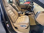 PORSCHE CAYENNE 2 (958) 3.0D V6 240 ch SUV Beige occasion - 21 900 €, 229 514 km