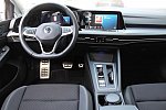 VOLKSWAGEN GOLF 8 2.0 TDI 150 ACTIVE berline Gris foncé occasion - 29 900 €, 19 800 km