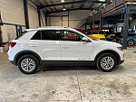 VOLKSWAGEN T-ROC 1 1.0 TSI 115 ch LOUNGE SUV Blanc occasion - 17 700 €, 77 851 km