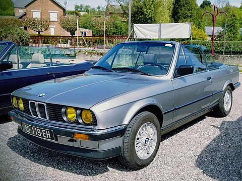 BMW SERIE 3 E30 occasion